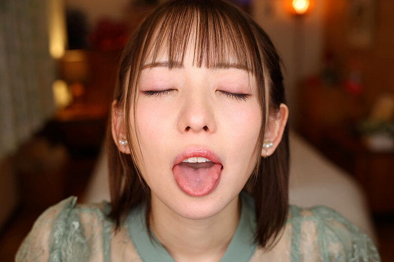 同窓会で再会した元彼女が迫ってきた話…【8K VR】